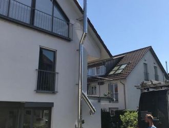 Schornstein mit Schrägführung in Dettingen