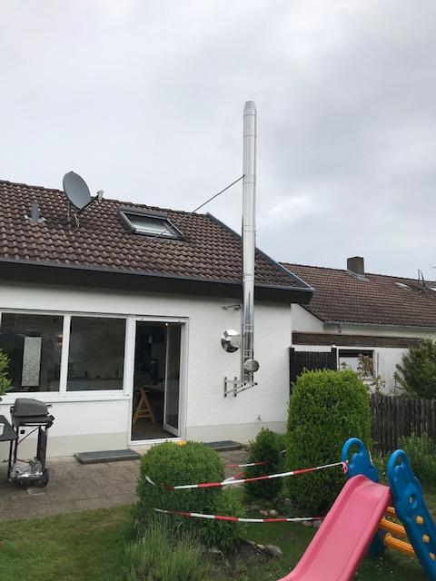 Schornsteinmontage-01