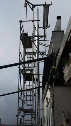 Schornsteinmontage-01-3727790c